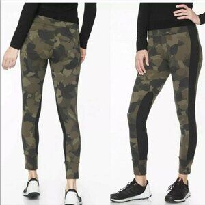 Athleta Essex Camo Hybrid Tights Leggings UPF 50 Yoga Workout Running Athletic
